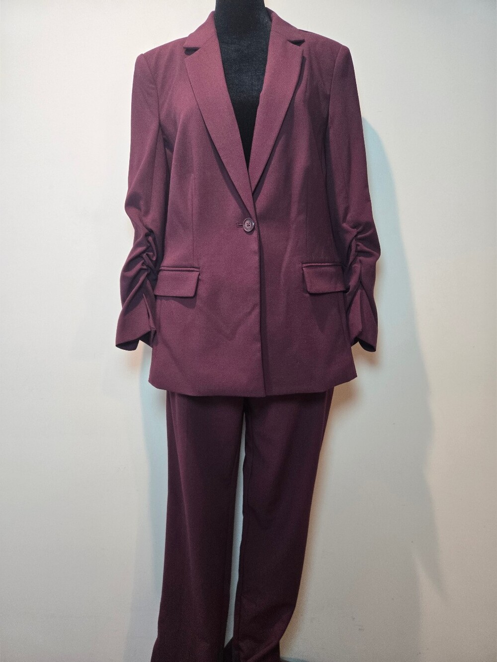 Calvin Klein Suit Women's 8 Burgundy Runched Sleeve Blazer Pants Set Power Suit